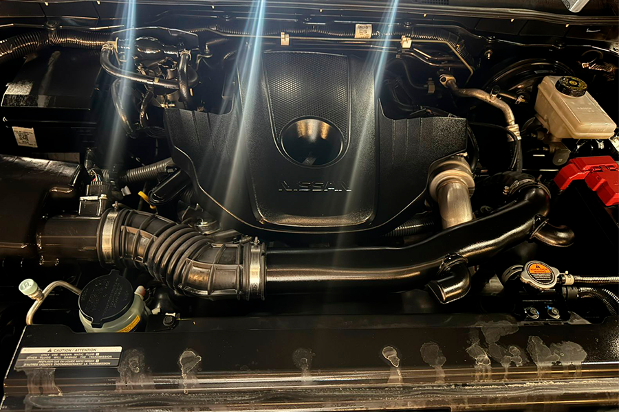 Nissan Frontier LE 4x4